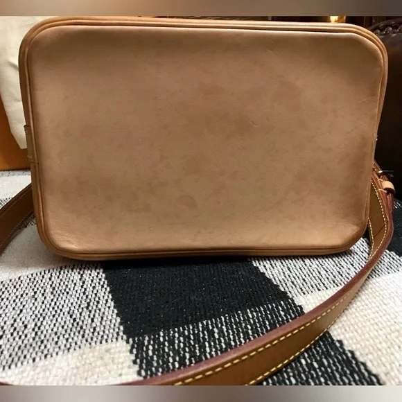 Louis Vuitton Noe BB - Picture 5 of 13